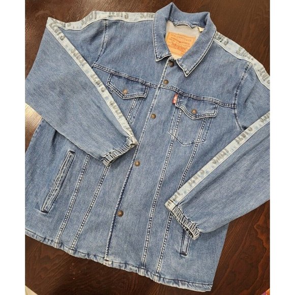 Levi's Other - Levi's Premium BLUE DENIM Stretch Trucker Jacket XXL 2XL Red Tab Sharp